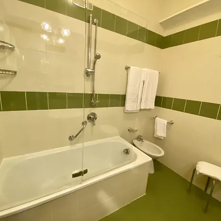 Otel Florida 4*